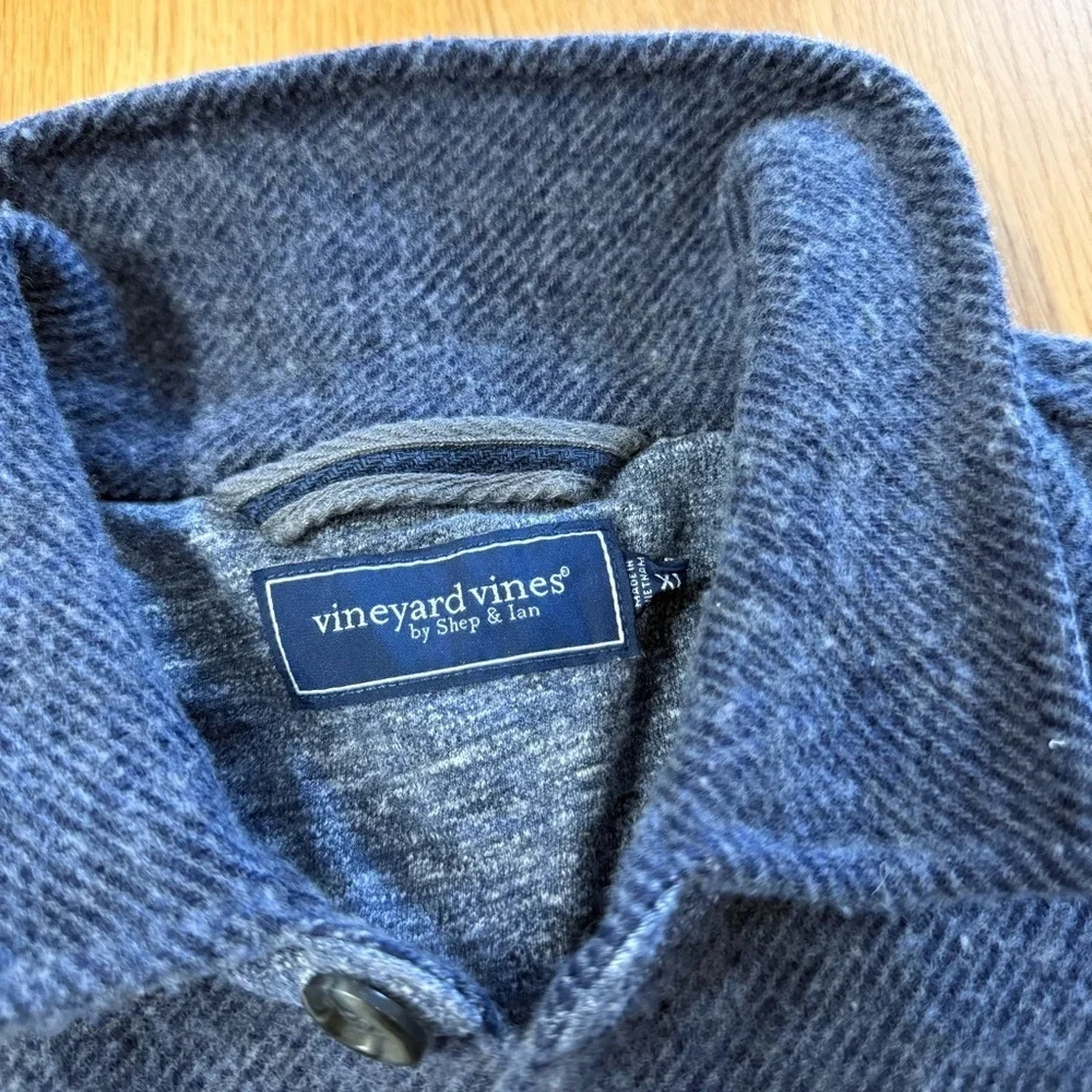 Vineyard Vines Men's Blue Shirt Jacket